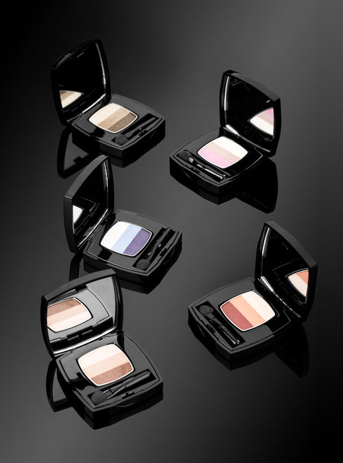 高端电子产品与工艺礼品的专业摄影技巧